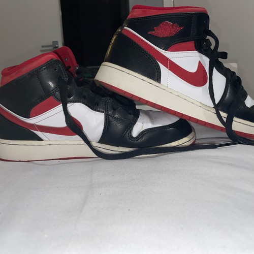 Jordan 1 Mid Gym Red/White/Black UK 5.5 - Picture 2 of 5