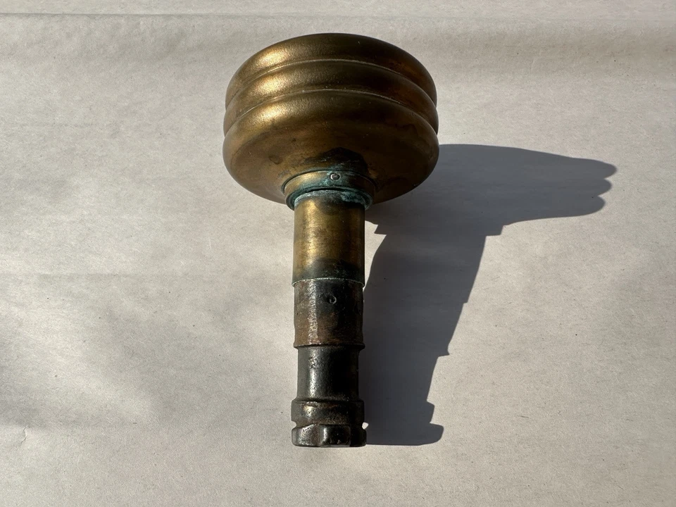 Philadelphia PA City Hall Door Backplate & Knob P-13020 mfg by Niles of Chicago - Image 4 of 4