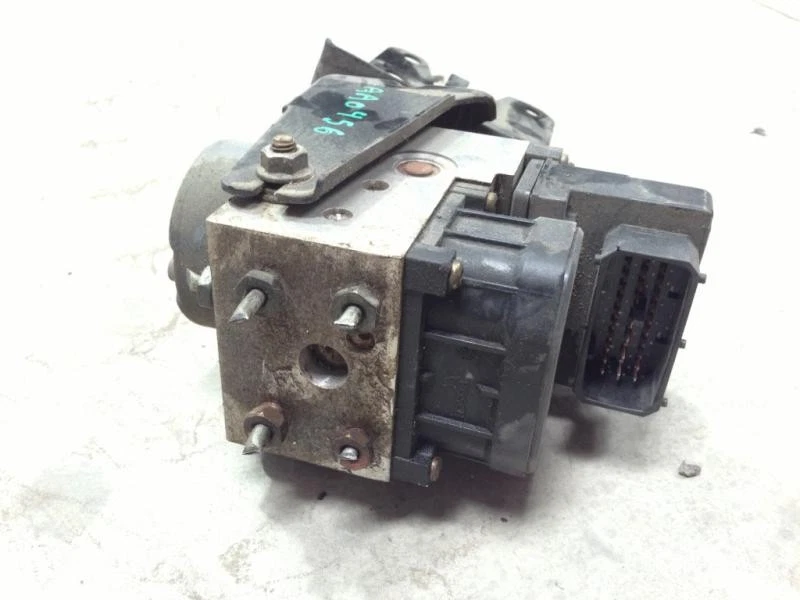 99 00 01 02 CHEVY CAMARO SS 5,7 L ANTIBLOQUEO FRENO PIEZA CONJUNTO SIN TRAC CONT 12934 Foto 3 de 4