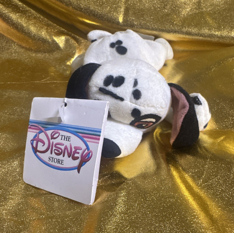 Disney Store 101 Dalmatians Dalmatian Puppy Plush Small 6-14 in (1997) MPN 12029