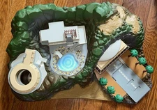 1992 Matchbox Thunderbirds Tracy Island Working - USED. Also includes Lord Hood