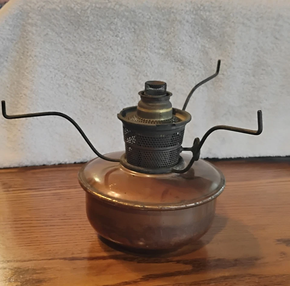 Lámpara Caboose ALADDIN LATÓN Modelo B- TIPO NU con Chimenea de Vidrio Años 33-40 Foto 4 de 4