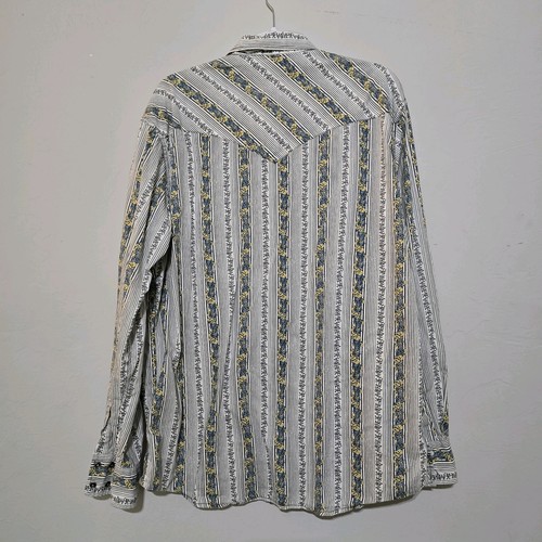 Cinch Modern Fit Button Up Men Large - Picture 4 of 4