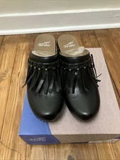 DANSKO Deni Full Grain Black Slip In Size 39/8.5 Style 3101-027002 New With Box