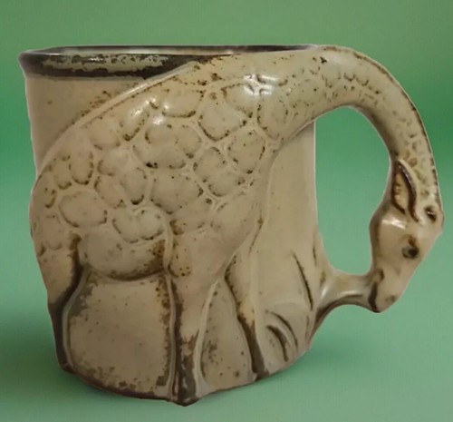 Vintage Stoneware Giraffe Neck Handle Mug Coffee Cup With 3D Design free p+p - Picture 6 of 6