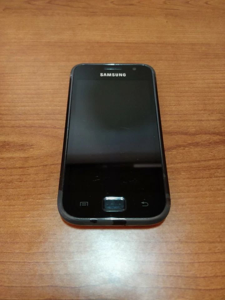 SAMSUNG i9000 GALAXY S BLACK 8GB 4.0" 512MB RAM HSPA RADIO GPS 5 MEGAPIXEL - Immagine 2 di 4