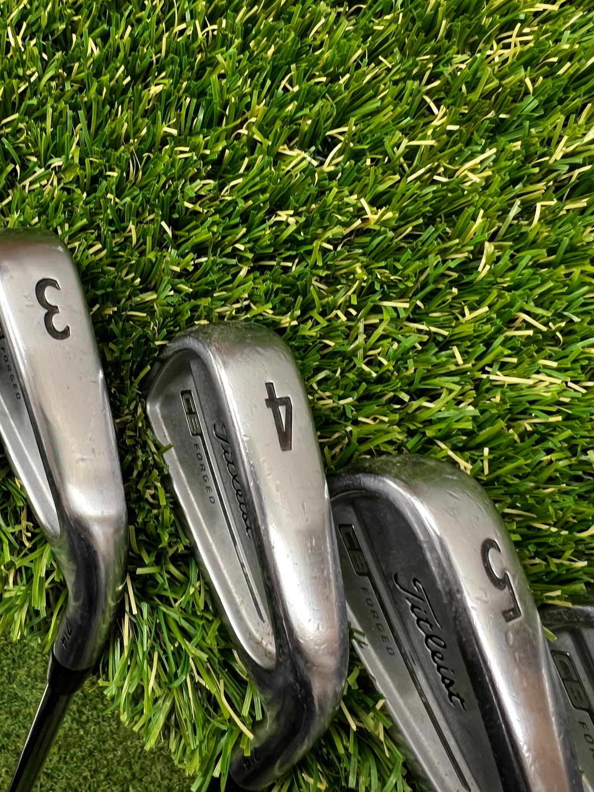 Titleist 714 CB Iron Set 2 9 Dynamic Gold Tour Issue X100 Stiff USED titleist-714-cb-iron-set-2-9-dynamic-gold-tour-issue-x100-stiff-used