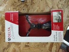 Delta Double Robe Hook Vessona Collection 75935-RB Venetian Bronze New in Box