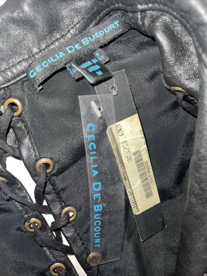 Chaqueta de cuero Cecilia De Bucourt con cordones cuello tachonado talla M Foto 2 de 4