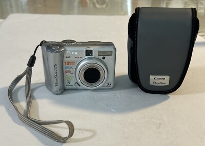Canon PowerShot A75 Silver 1.8 LCD 3.2MP Digital Camera 3X Zoom Case NOT Working