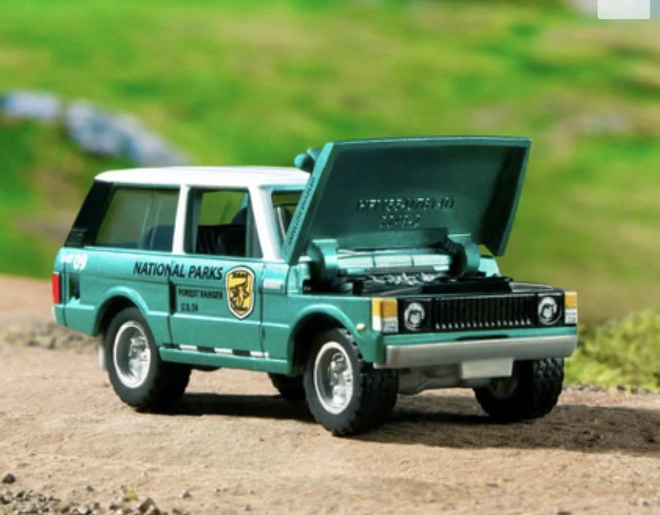 Matchbox Collector 1975 Range Rover National Parks 2025 Factory Packaging 1:64 - Image 3 of 4