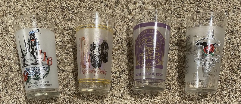 Set Of 4 Glasses Kentucky Derby Churchill Downs Breeders Cup 