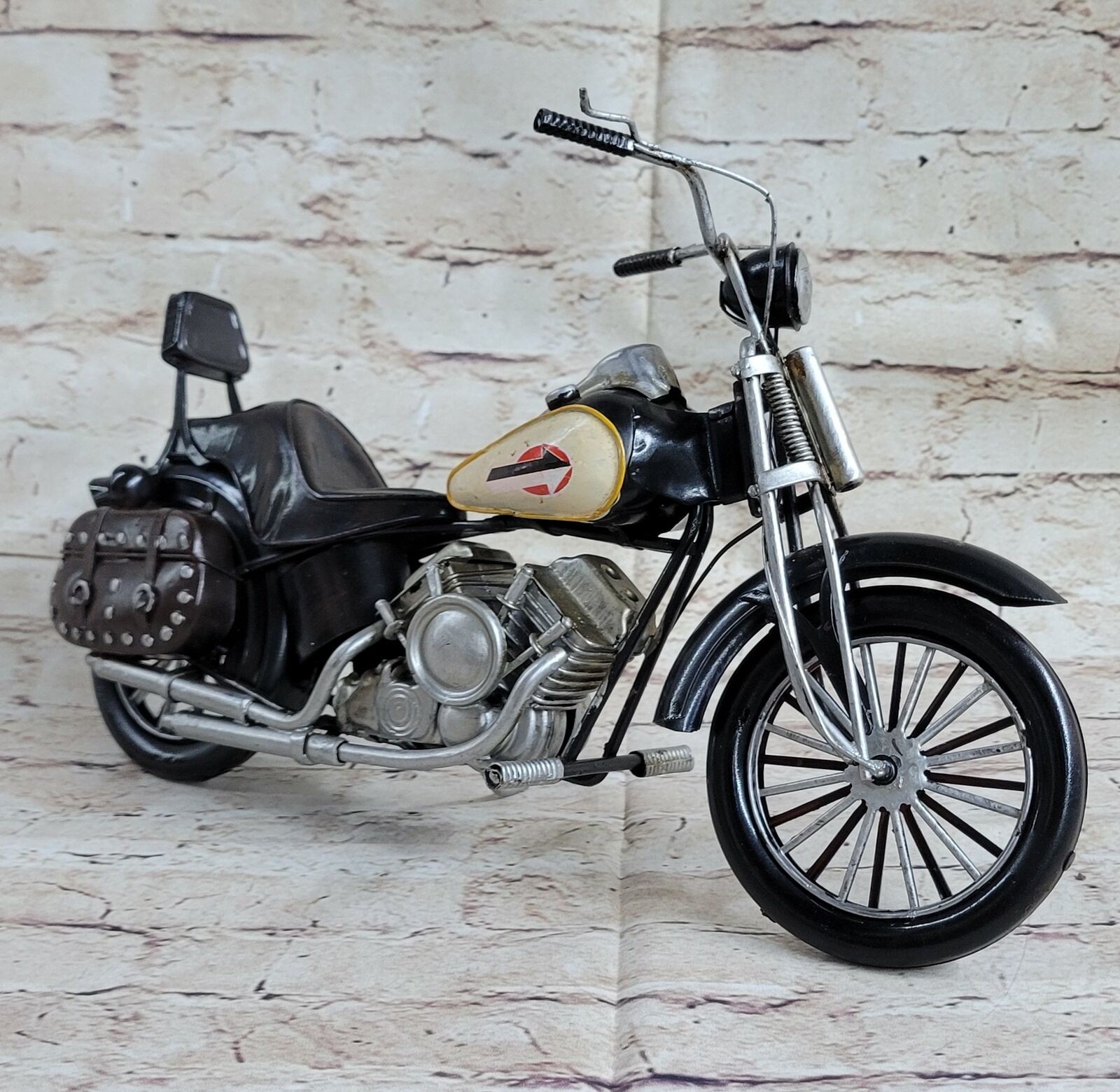 VINTAGE MOTORCYCLE 1:10-SCALE METAL BIKE MOVIE PROP BIRTHDAY FATHERS DAY GIFT