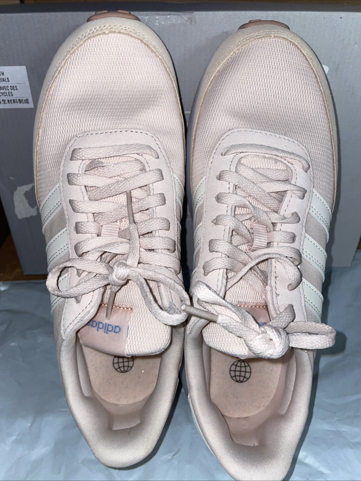 Adidas Womens Run 70S Peach Running Shoes Size 7.5 (7452101) Adidas Womens Run 70S Peach Running Shoes Size 7.5 (7452101)
