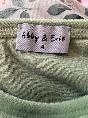 Abby & Evie Floral Green Velvet Dress Girls Size 4 - Picture 13 of 16