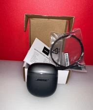NEW BOSE Charging Case only for - Quiet Comfort II  - Black