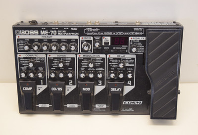 BOSS ME-70 Guitar Multiple Effects Pedal - No Cords - Works/Tested - READ!