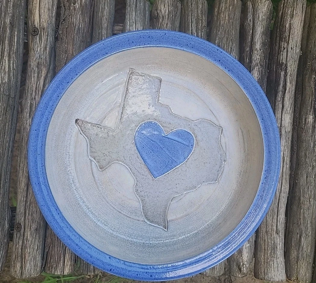 Texas State Heart Pie Plate Dish 1986 Dated Signed Blue Gray White Pottery Vtg