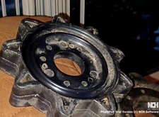 NEW Yamaha Snowmobile Center Track Drive Sprocket 1971-76 SL SR SS GP GS  NOS