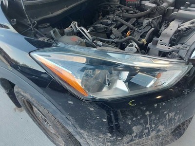 Passenger Right Headlight Halogen Fits 18-20 KICKS 3218753