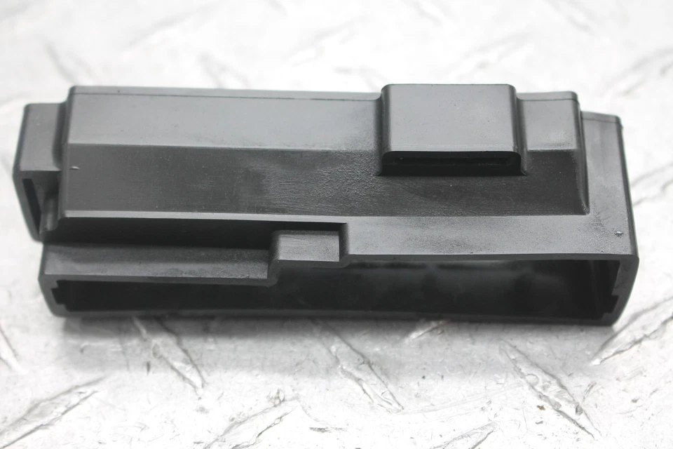 Honda Sabre 1300 VT1300CS 2010 ECU controlador de computadora ECM CDI  Foto 3 de 4