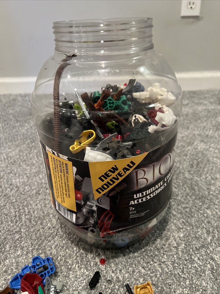 LEGO BIONICLE 8715 Ultimate Creatures Accessory Set Parts Lot