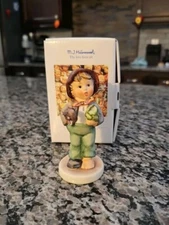 Goebel M.I. Hummel # 374 Lost Stocking TMK-5 Last Bee 1st Available TMK! 4.625"