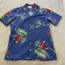 Paradise Found Shirt Mens Medium Blue Hawaiian Parrot Button USA Magnum PI