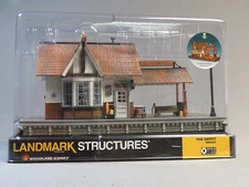 WOODLAND SCENICS O SCALE THE DEPOT BUILT & READY O GAUGE building train WDS5852