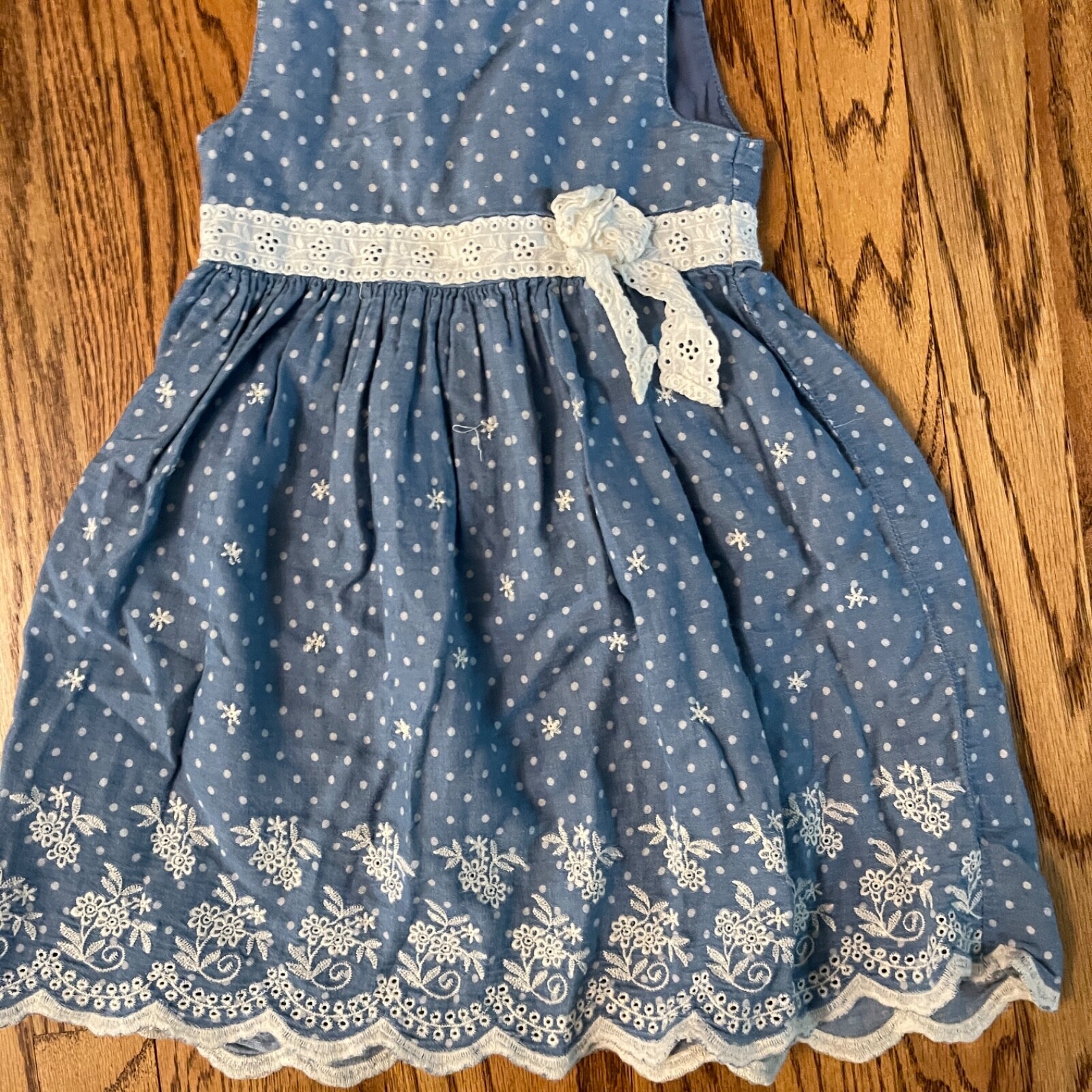 Picture 1 of 5