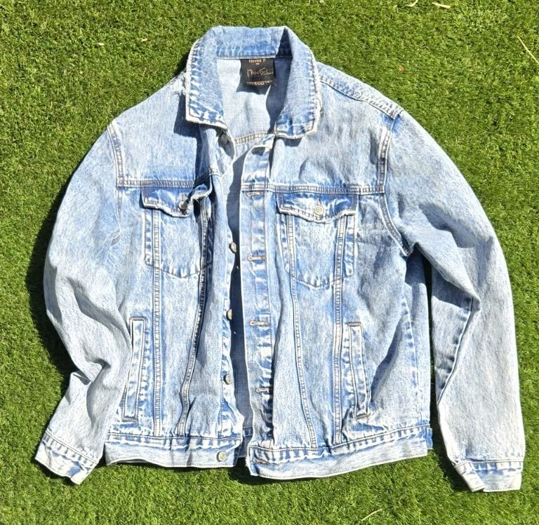 Forever 21 Alphonse Mucha Stained Glass Acid Wash Denim
