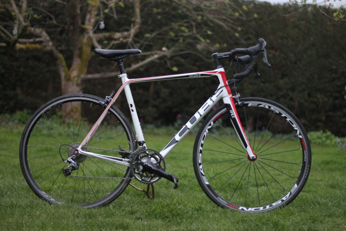 Cube agree GTC Race Carbon Fibre road bike Size large 58 CM