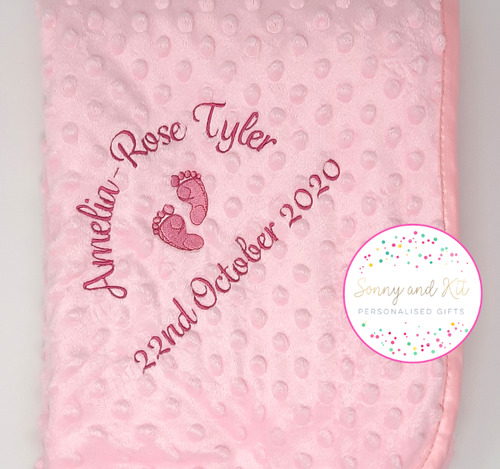 Personalised Baby Blanket, Birth Details, Baby Feet, Embroidered Girl Boy Gift - Picture 1 of 7