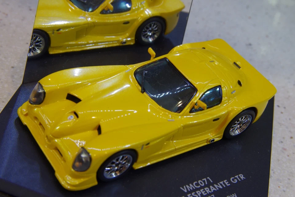 1/43 Vitesse 1997 Panoz Esperante GTR Street amarillo metálico VMC071 Foto 2 de 4