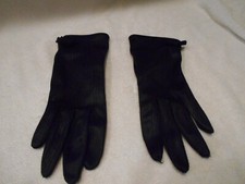  Vintage Black Silky Look Womens Gloves Size 8 w/Bows at Wrist