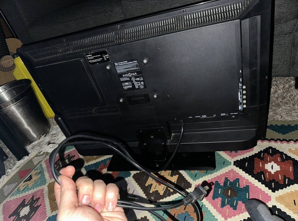 Insignia TV/DVD combo eBay