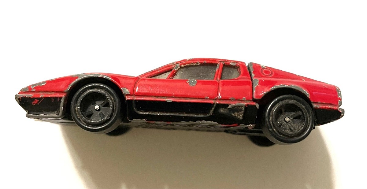 1979 Tomica No. F57 Ferrari BB 512 Red & Black 1/64 Diecast Car