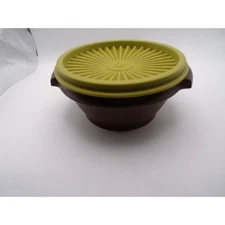 Tupperware Microwave Popcorn Bowl Maker Brown Avocado Green Lid