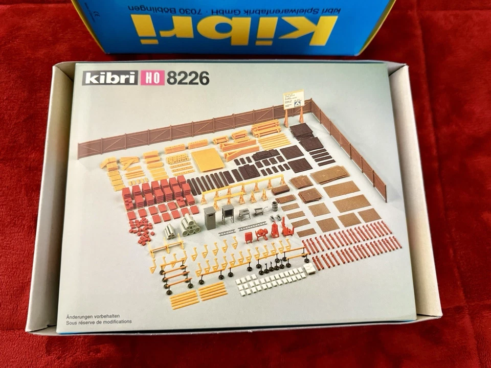 全新 KIBRI 高层建筑 底座 带花园房屋比例套件 8224 — 第 2/4 张图片