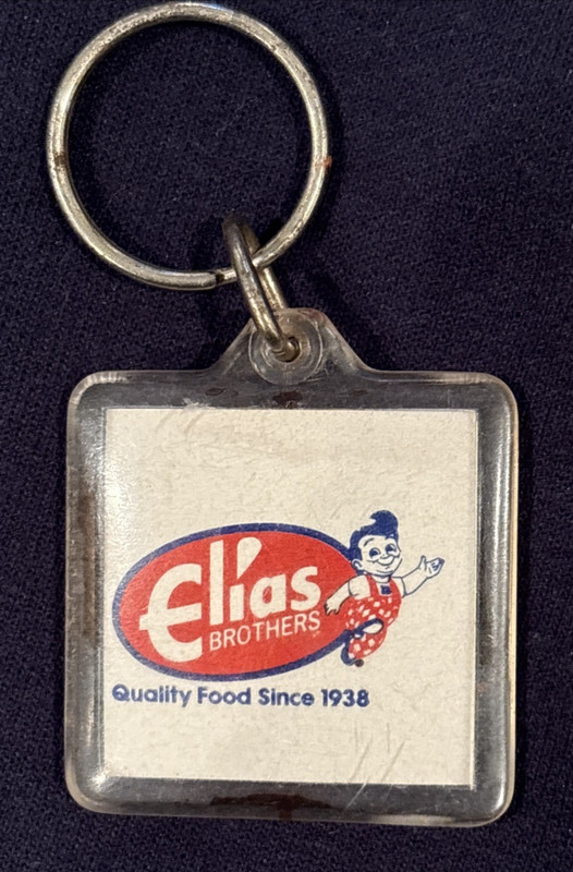 Vintage 1982 Elias brothers big boy collectible keychain Pontiac Silverdome Supe
