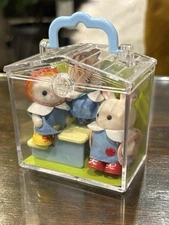 Calico Critters Sylvanian Families Nursery Friends School Babies w Desk and Case