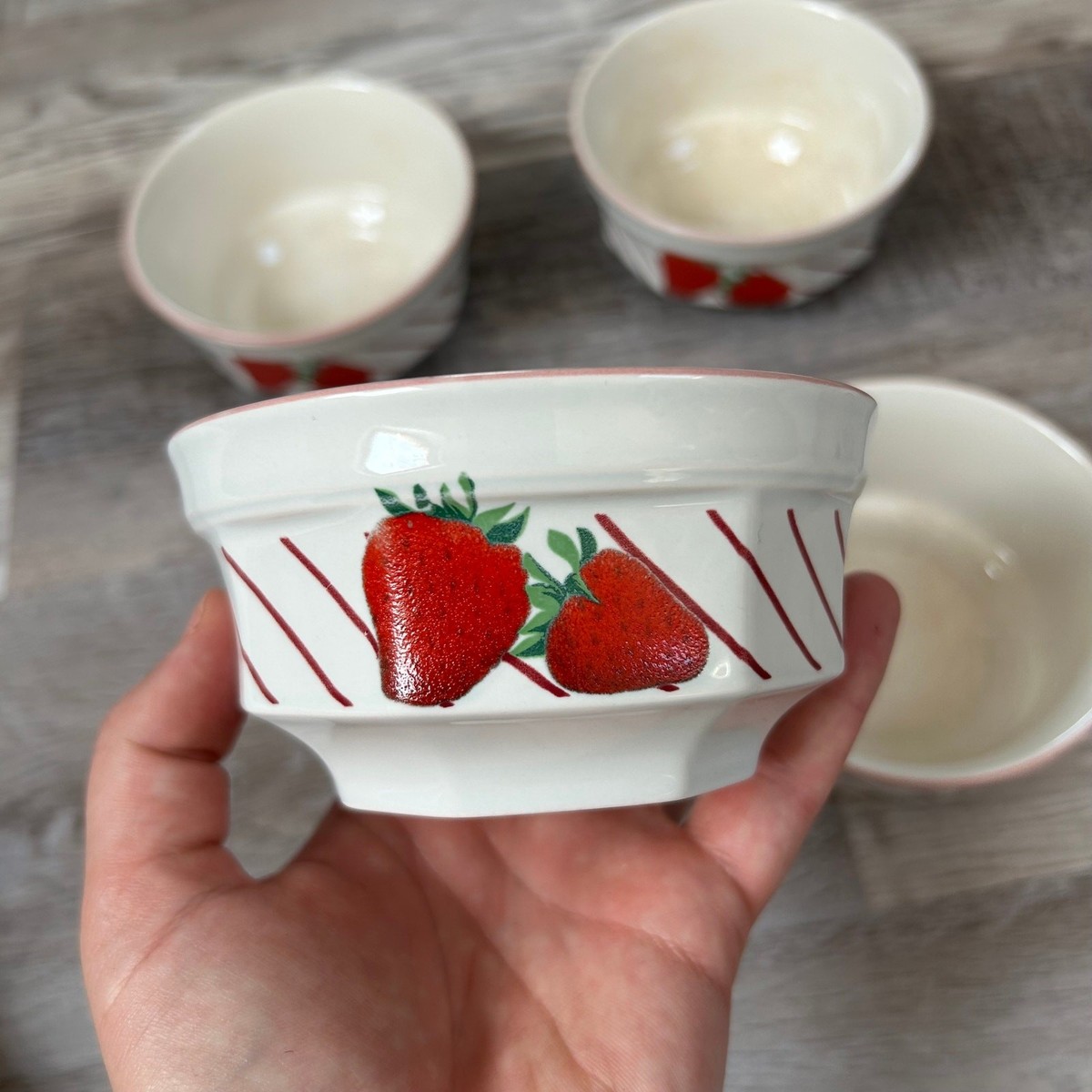 Vintage 90s Mikasa Fresh Fruit Strawberry Bowls & Creamer DP002