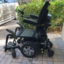Power wheelchair Quantum Edge 20