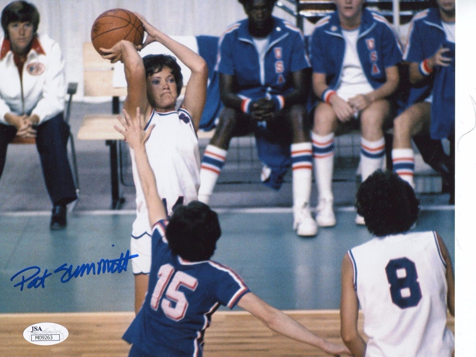 Pat Summitt Autographed Signed Autograph 8x10 Photograph Tennessee Volunteers Legend JSA 