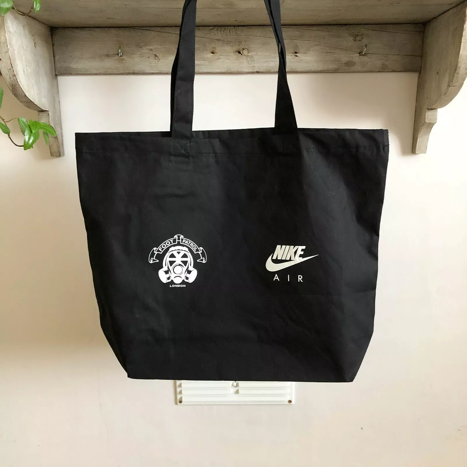 Sac fourre tout en toile Foot Patrol x Nike 110 état suprême Corteiz Patta Palace