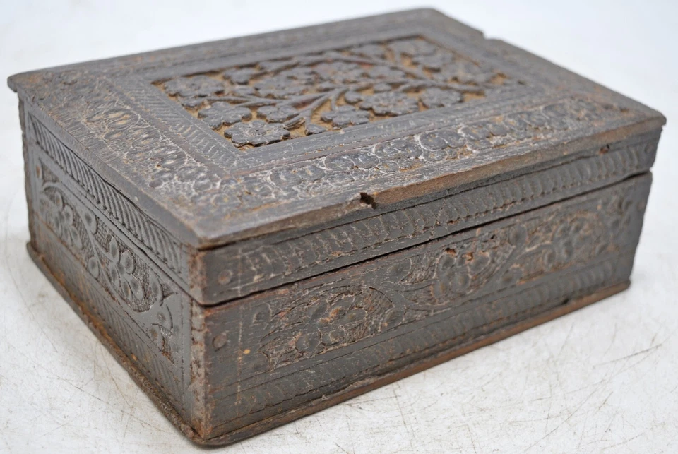 Antique Wooden Jewellery Storage Box Original Old Hand Fine Carved - Image 2 of 4