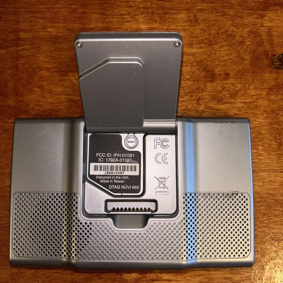 Garmin Nuvi 660 Portable GPS Navigator 4.3" Navigator - Image 2 of 2