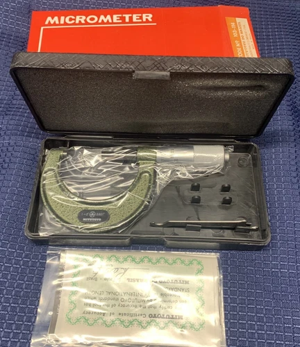 Machinist Tools: Mitutoyo 1-2" Micrometer 103-114 (NOS)