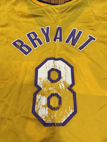 Vintage Champion Los Angeles Lakers Kobe Bryant #8 Basketball Jersey Size 48 - Picture 3 of 5
