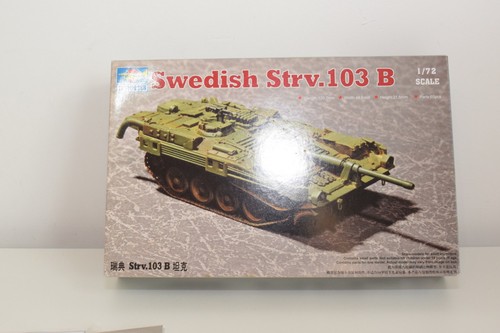 B85 1:72 KIT TRUMPETER 07248 SWEDISH STRV.103 B TANK MIB SEALED - Picture 7 of 13